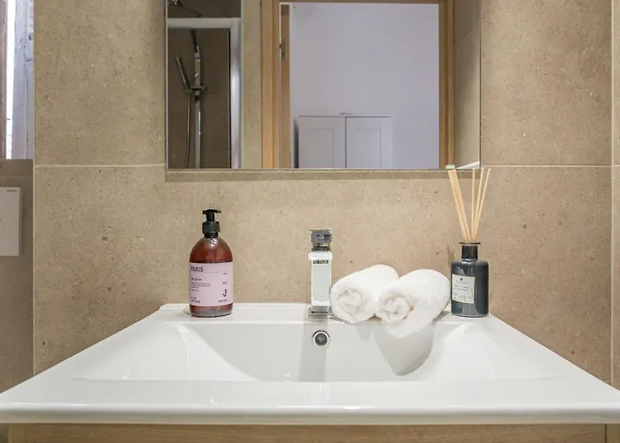 Bed and breakfast 4 La Nissa Bella Niza